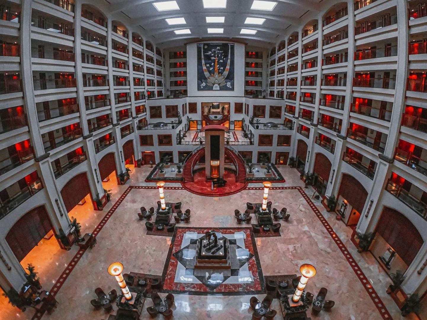 Sydamenhohto Hotel Lobby